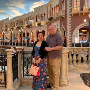 Meet your Posher, Dee